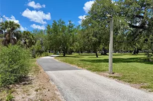 315 S Bermuda Blvd, Tampa, FL 33605 - Photo 35