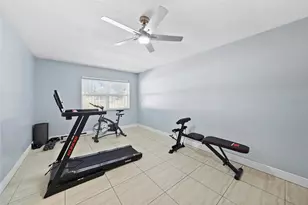 6513 N Manhattan Ave, Tampa, FL 33614 - Photo 7