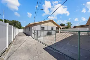 6513 N Manhattan Ave, Tampa, FL 33614 - Photo 27