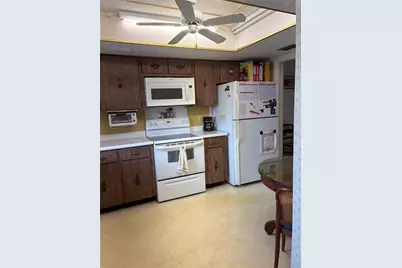 1657 S Lake Avenue #1, Clearwater, FL 33756 - Photo 7