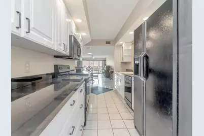 7871 Sailboat Key Boulevard S #108, Saint Petersburg, FL 33707 - Photo 5