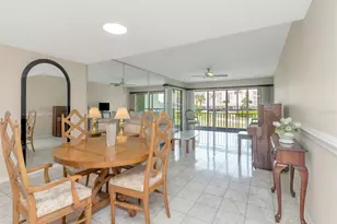 7871 Sailboat Key Blvd S, Saint Petersburg, FL 33707 - Photo 9