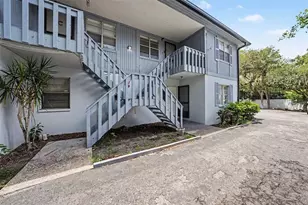 9208 N Connechusett Rd, Tampa, FL 33617 - Photo 23