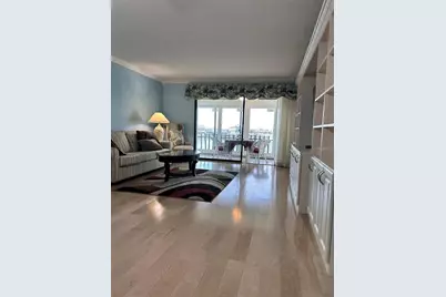 868 Bayway Boulevard #304, Clearwater Beach, FL 33767 - Photo 3