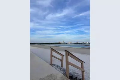 868 Bayway Boulevard #304, Clearwater Beach, FL 33767 - Photo 21