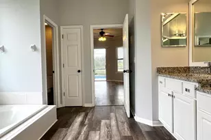 18111 Sugar Brooke Dr, Tampa, FL 33647 - Photo 21