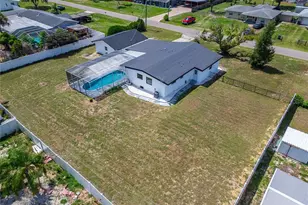 608 N Echo Dr, Brandon, FL 33511 - Photo 63