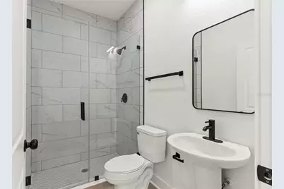 2808 N 29th Street #2, Tampa, FL 33605 - Photo 13