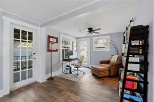 871 17th Ave N, Saint Petersburg, FL 33704 - Photo 27