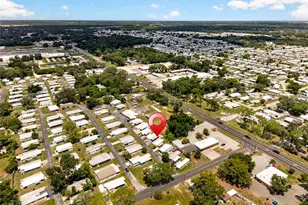37433 Ray Dr, Zephyrhills, FL 33541 - Photo 11