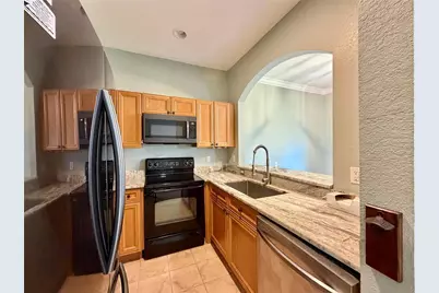 526 101st Avenue N, Saint Petersburg, FL 33702 - Photo 11