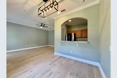 526 101st Avenue N, Saint Petersburg, FL 33702 - Photo 9