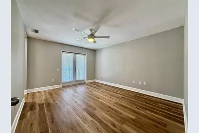 526 101st Avenue N, Saint Petersburg, FL 33702 - Photo 17