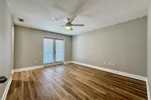 526 101st Ave N, Saint Petersburg, FL 33702 - Photo 17