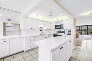 9425 Blind Pass Rd, Saint Pete Beach, FL 33706 - Photo 7