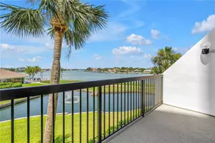 9425 Blind Pass Rd, Saint Pete Beach, FL 33706 - Photo 17