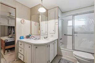 64 Rachel Dr, Tarpon Springs, FL 34689 - Photo 19