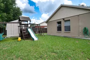 1048 Malletwood Dr, Brandon, FL 33510 - Photo 53