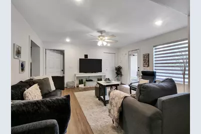1048 Malletwood Drive, Brandon, FL 33510 - Photo 23