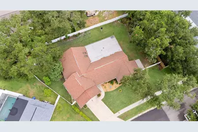 1516 Teakwood Drive, Plant City, FL 33563 - Photo 11