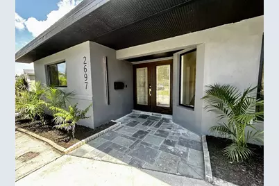 2697 66th Terrace S, Saint Petersburg, FL 33712 - Photo 3