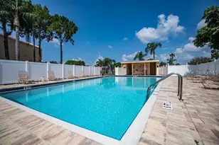 6330 Grand Bahama Cir, Tampa, FL 33615 - Photo 35