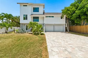 970 Boca Ciega Isle Dr, Saint Pete Beach, FL 33706 - Photo 5