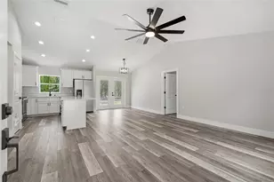 16335 Force Rd, Weeki Wachee, FL 34614 - Photo 9