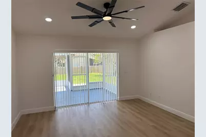 245 Chardonnay Place, Valrico, FL 33594 - Photo 5