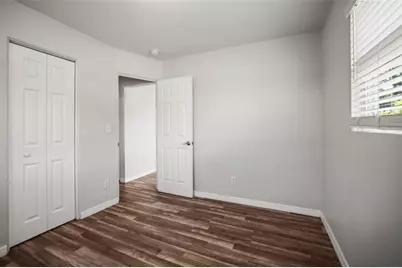 2601 16th Avenue N, Saint Petersburg, FL 33713 - Photo 19