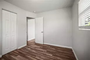 2601 16th Ave N, Saint Petersburg, FL 33713 - Photo 19