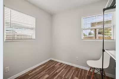 2601 16th Avenue N, Saint Petersburg, FL 33713 - Photo 13