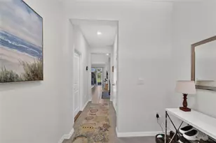 33046 Major Oak Dr, Wesley Chapel, FL 33545 - Photo 5