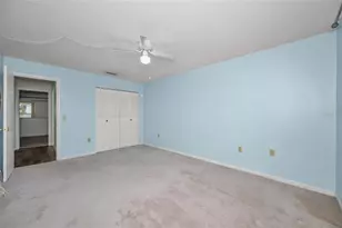5725 80th St N, Saint Petersburg, FL 33709 - Photo 23