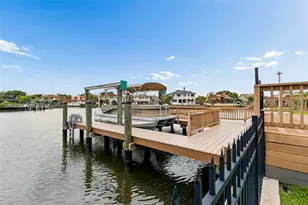 4147 Saltwater Blvd, Tampa, FL 33615 - Photo 11