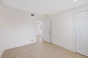4104 W Montgomery Terrace, Tampa, FL 33616 - Photo 5