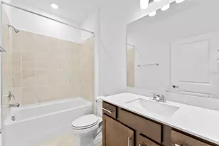 9883 Hickory Pnes Ave, Riverview, FL 33578 - Photo 11