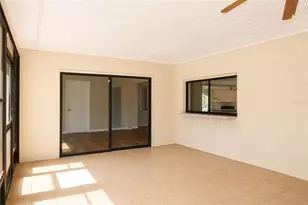 18923 Rolling Oak Dr, Hudson, FL 34667 - Photo 11