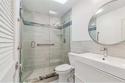 8220 112th Street #106, Seminole, FL 33772 - Photo 17