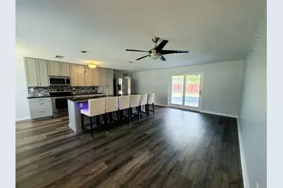 507 Vine Avenue, Dunedin, FL 34698 - Photo 3