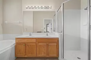 2145 Park Crescent Dr, Land O Lakes, FL 34639 - Photo 25