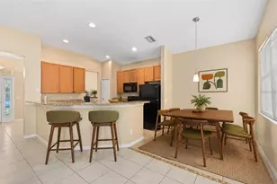 11328 Bridge Pine Dr, Riverview, FL 33569 - Photo 7
