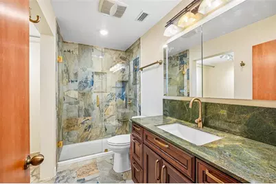 300 90th Avenue NE, Saint Petersburg, FL 33702 - Photo 39