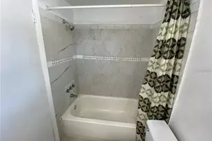 1430 Parkview Ln, Largo, FL 33770 - Photo 5
