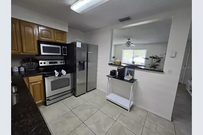 1430 Parkview Lane, Largo, FL 33770 - Photo 7