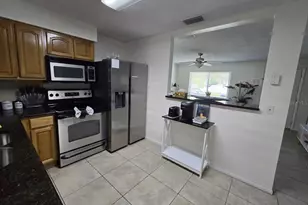 1430 Parkview Ln, Largo, FL 33770 - Photo 7
