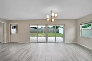 4550 16th Ave N, Saint Petersburg, FL 33713 - Photo 13