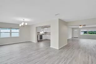 4550 16th Ave N, Saint Petersburg, FL 33713 - Photo 11