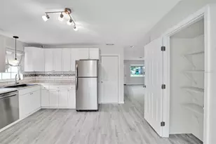 4550 16th Ave N, Saint Petersburg, FL 33713 - Photo 15