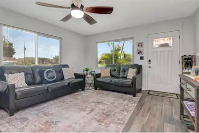 7001 70th Avenue N, Pinellas Park, FL 33781 - Photo 3